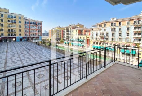 SEMI-FURNISHED 2BR | SPACIOUS | NEAR CAFES