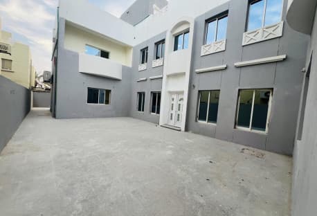SIMPLY Stand alone VILLA 5 BEDROOMS + MAIDS ROOM