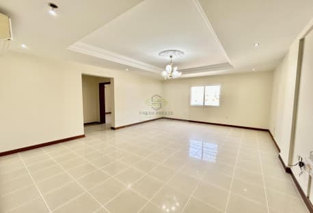 1 Month Free | 2 BHK For Family In Prime Location