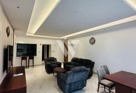 2BR FF W/ BALCONY INCLUDING BILLS | CLOSED KITCHEN