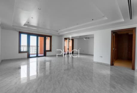 Captivating SF 2 BD Apartment | Porto Arabia