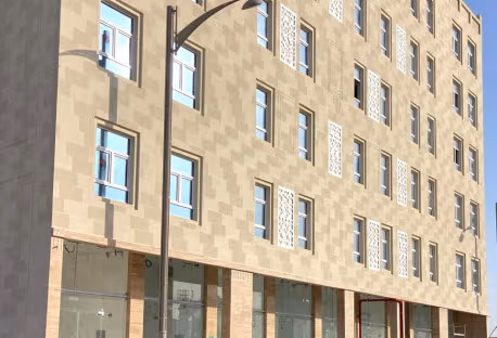 HIGH-RETURN MIXED-USE PROPERTY |7% ROI |WEST WALK