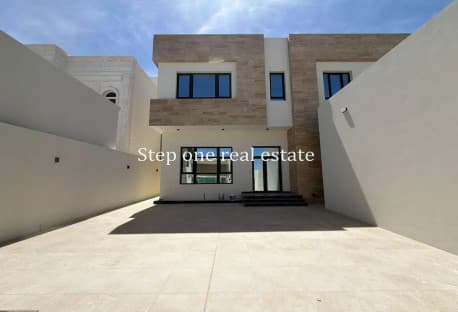 LUXURY AND BRAND NEW VILLA FOR SALE IN PRIME AREA