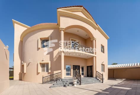 Standalone Villa with Indoor Majlis & Lift