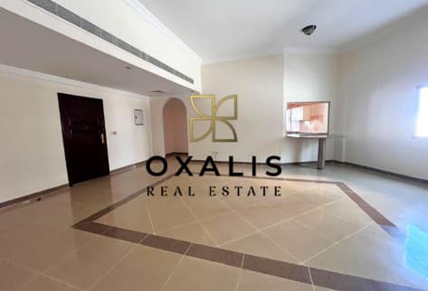 HUGE AND SPACIOUS 2 BHK UNFURNISHED | NEAR METRO