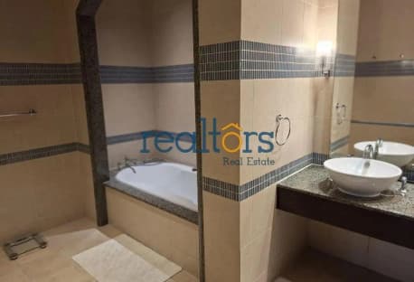 AMAZING | SEMI-FURNISHED 2BR | SEA & MARINA VIEW