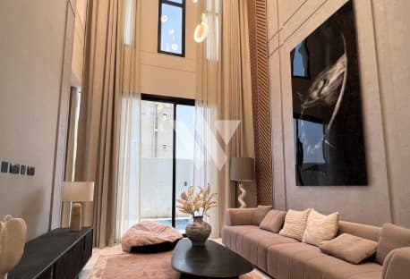 5BR LUXURY STANDALONE VILLA | BALCONY | FOR SALE