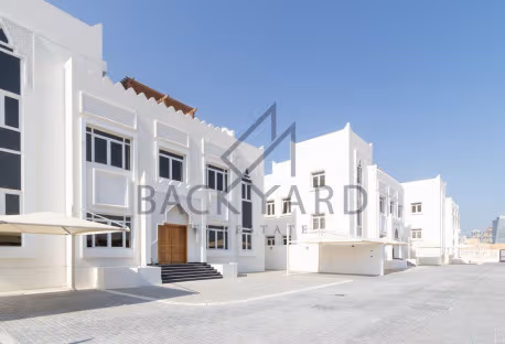6 Bedroom Villa | Beachfront | 2 Months Free