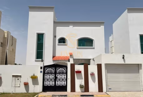 SPACIOUS 3-BEDROOMS COMPOUND VILLA IN AIN KHALID