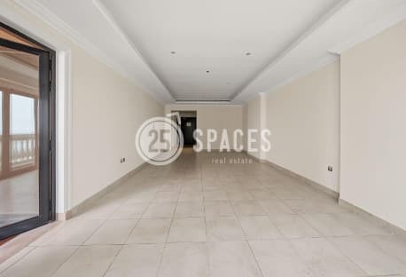 Seaview I Spacious Two Bedroom Apt I Premium Tower