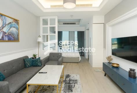 Studio for Sale with City Views and Pool