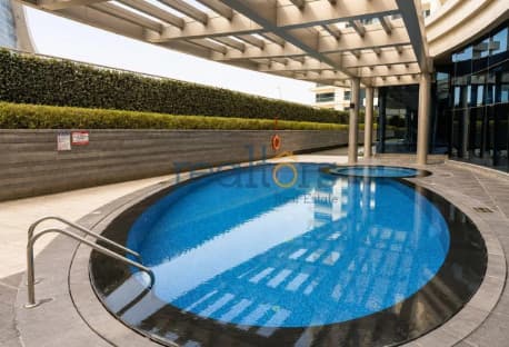 Luxury and Elegant 3BR+Maid FF Sea Views West Bay