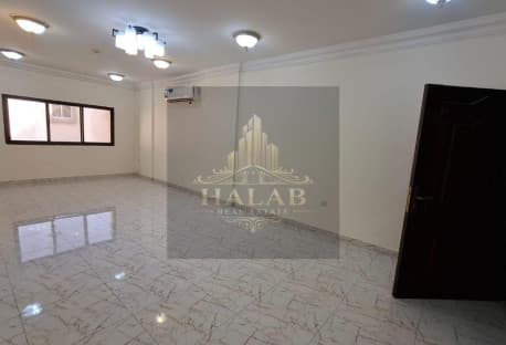 2 Bedrooms Unfurnished Apartment Madinat Khalifa