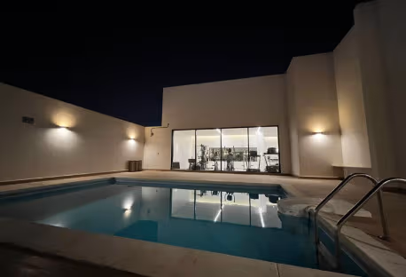 1BR | AMAZING LOCATION | FF | BILLS INC | GYM+POOL