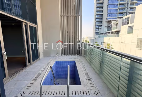 Sea View! 4BR+Maid Town House No Commission!