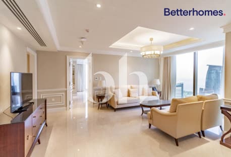 LUXURY 2 BEDROOMS | PRIME WEST BAY LOCATION