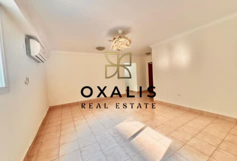 3 BHK APARTMENT | 5MINS TO METRO | Undated Deposit