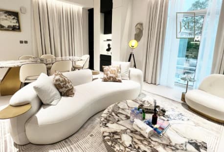 Luxurious 2 BDR For Sale In Fox Hills-Title Deed