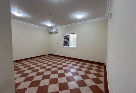 Nice Apartment 2BHK UF in Bin Mahmoud Near C-Ring!