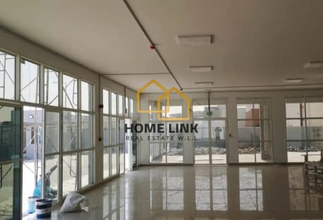 Store+ Office+ Accommodation in Al Wakrah