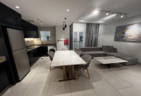 LUXURY 2 BHK APT | PRIME LOCATED | BILLS INCLUDING