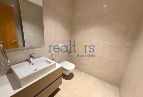 Modern 1 BR Flat With City View Inc Qatar Cool