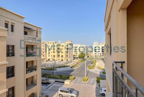 Invest now | Studio Flat in Fox Hills | Title Deed