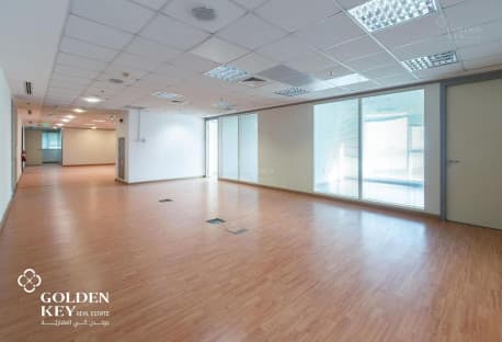 Full Office Floor | West Bay | Great Views