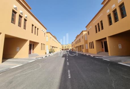 Fabulous UF 4 BD Compound Villa | Umm Salal Ali