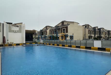 Excellent Villa with Modern Amenities