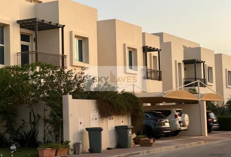SPACIOUS COMPAUND VILLA | AIN KHALED