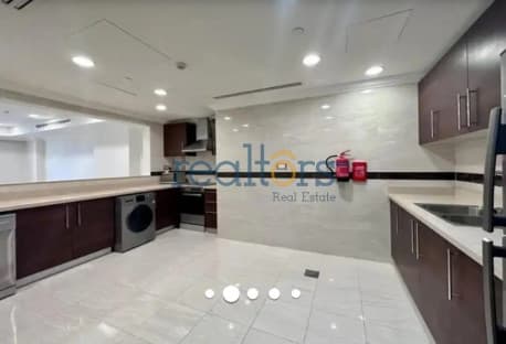 GREAT DEAL!! Gorgeous 2 bedroom with a nice view