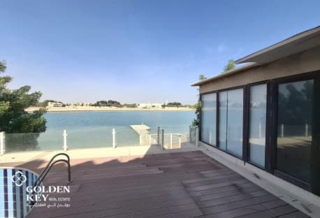 5BR Beachfront Villa | Private Pool and Beach
