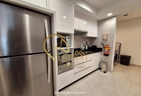 Amazing Furnished 1BHK in Great Tower w/Sea View