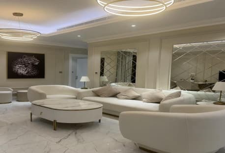Elegant Luxury Fully Furnished 2bhk flat for Rent