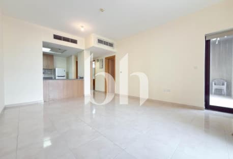 SEMI FURNISHED | 1 BEDROOM | PRIME AREA