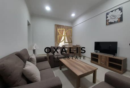 AMAZING 2 BHK APRTMENT WITH GOOD FINISHING