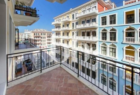 MODERN | 1 BEDROOM | SEMI FURNISHED