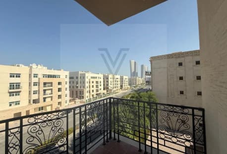 Semi Furnished 2 BHK in Fox Hills