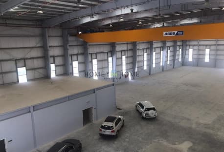 Warehouse, Showroom, Offices and Accommodation