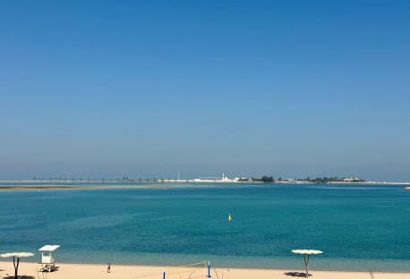 SPACIOUS 2BEDROOM | FURNISHED | WATERFRONT
