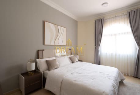 Luxurious Fully Furnished 2 Bedroom Apartment