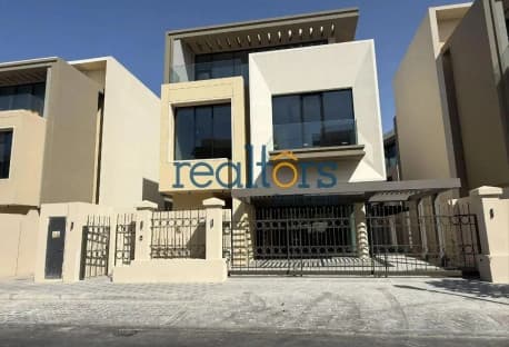 Luxury 6BR+Maid Villa | Pool & Garden | The Pearl