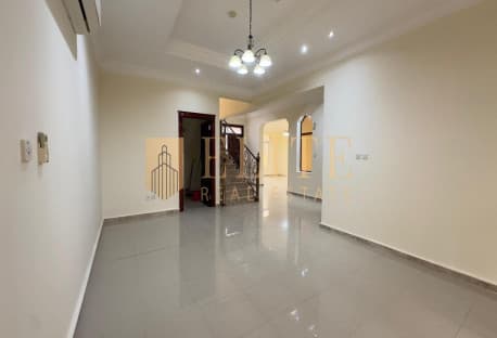 Spacious 4-Bedroom Villa for Rent in Al Muraikh