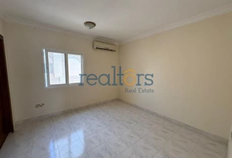 3 BED WITH STORAGE VILLA SF INCLUDING BILLS & MNTC