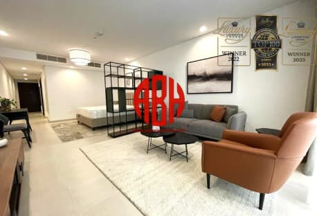 BILLS FREE |COZY STUDIO W/ BALCONY | TOP AMENITIES