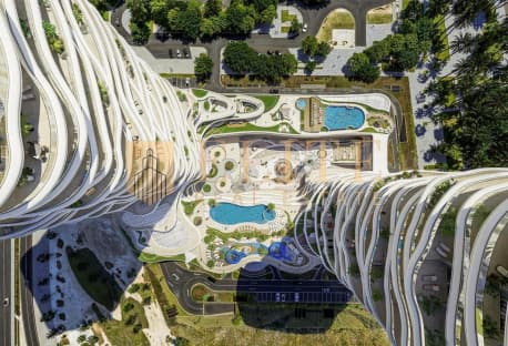 Sea View Luxury Apartment in Skyline Lusail