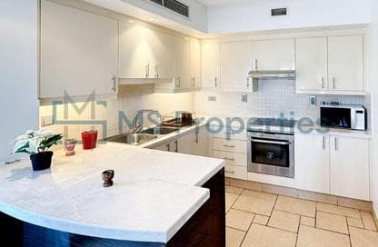 Amazing 1BHK Flat with Balcony in Qanat For Sale
