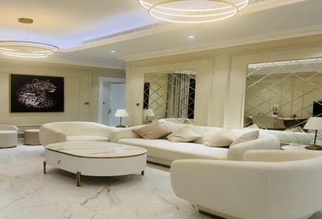 Elegant Luxury Fully Furnished 2bhk flat for Rent