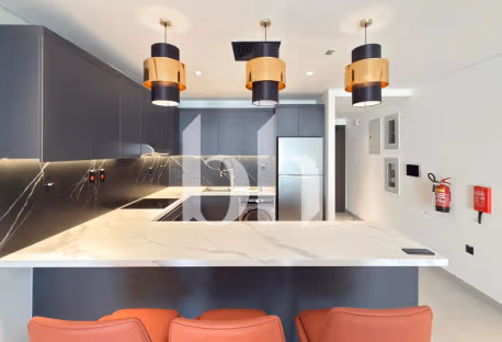 DIRECT BEACH ACCESS | READY TO MOVE IN | STUDIO